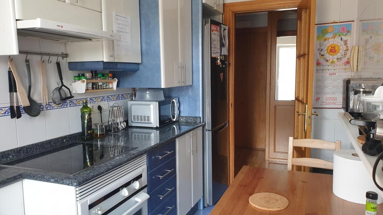 Alberto Astur Habitaciones Privadas Mas Cocina Compartida Овьедо Экстерьер фото